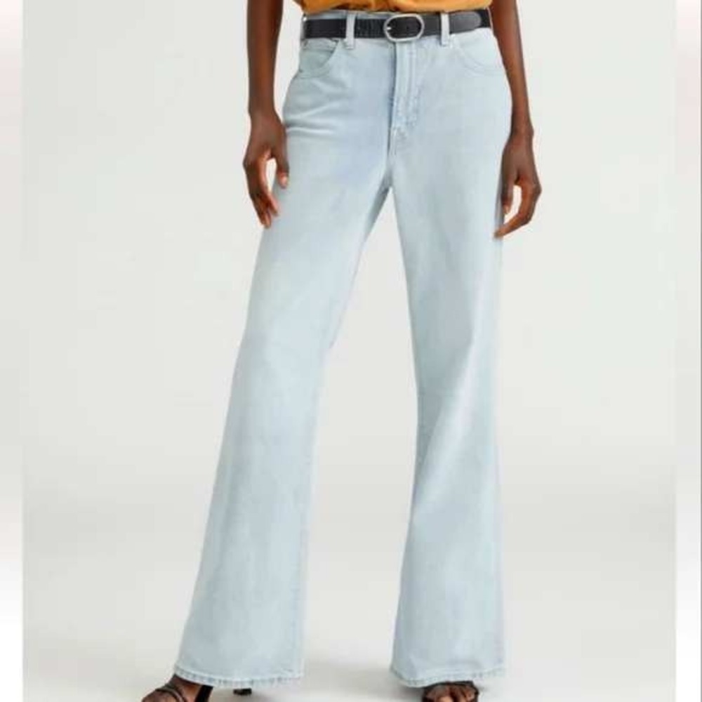 Everlane The High Rise Flare Jeans Size 32 Light Wash Denim
